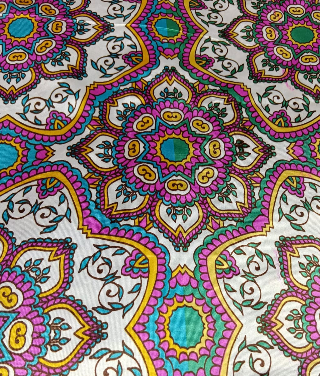 Wrap Prints Fabric – Stylish & Vibrant Decoration Choice