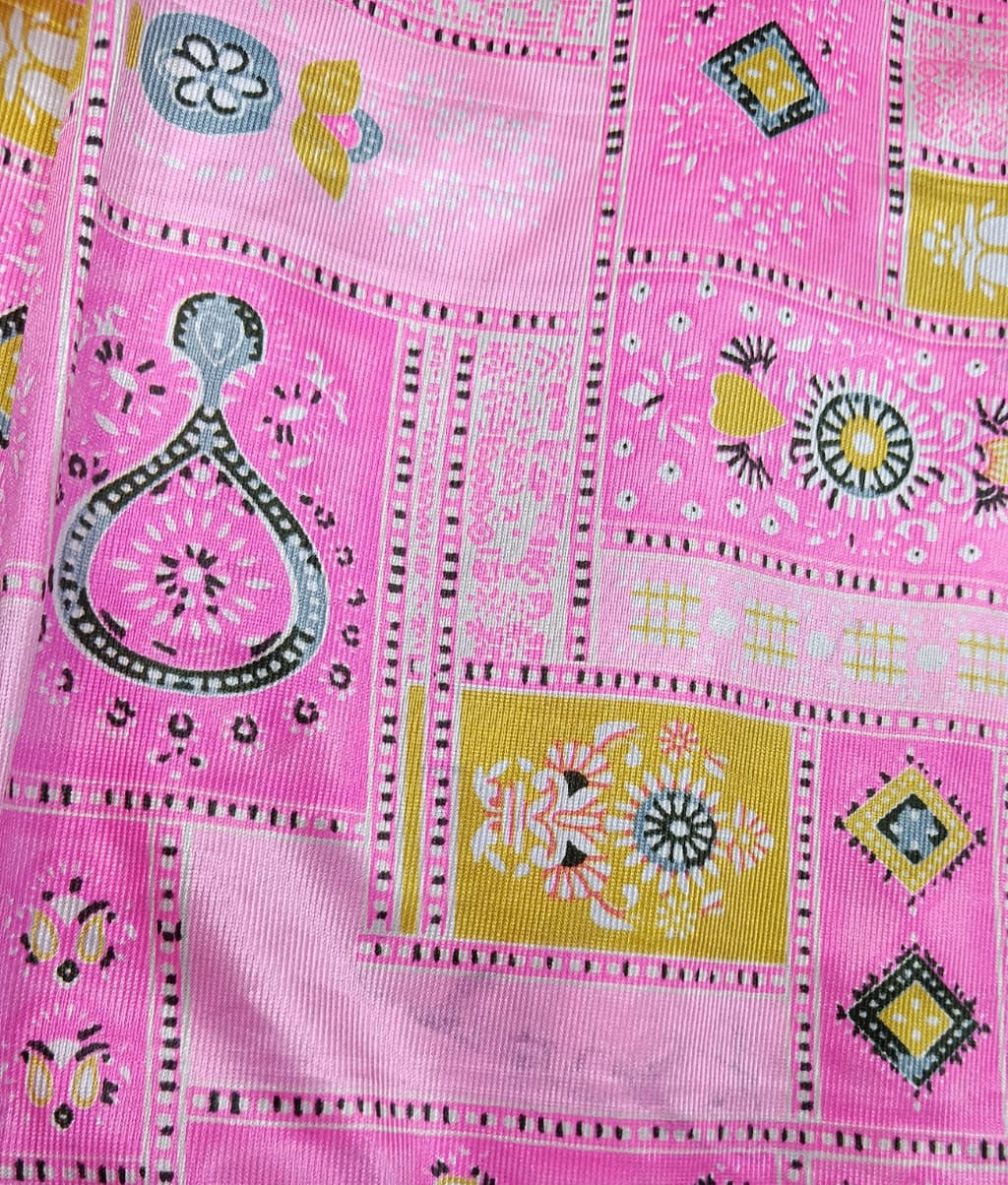 Wrap Prints Fabric – Stylish & Vibrant Decoration Choice