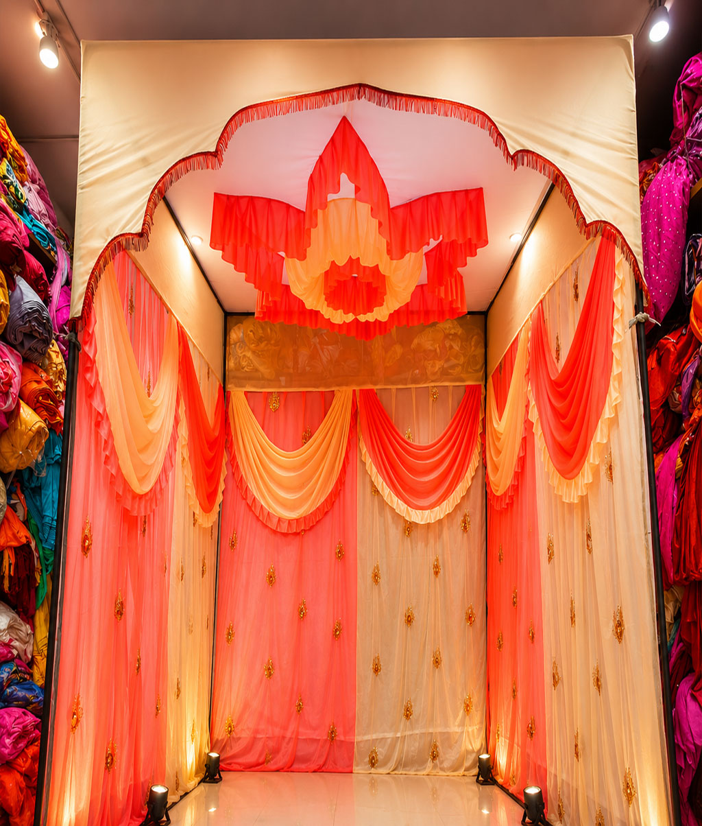 Royal Peach Ganpati Mandap